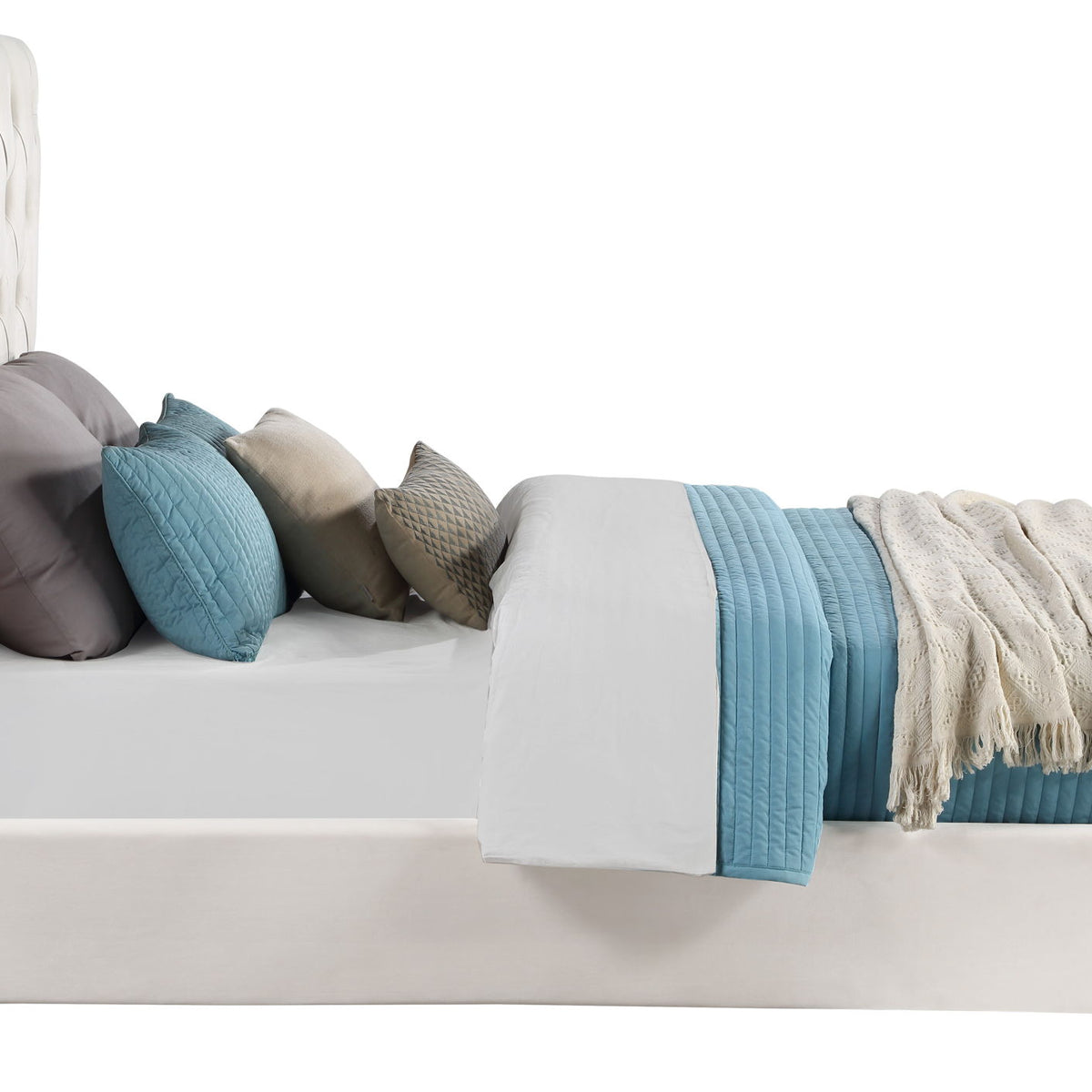 Kira - Bed