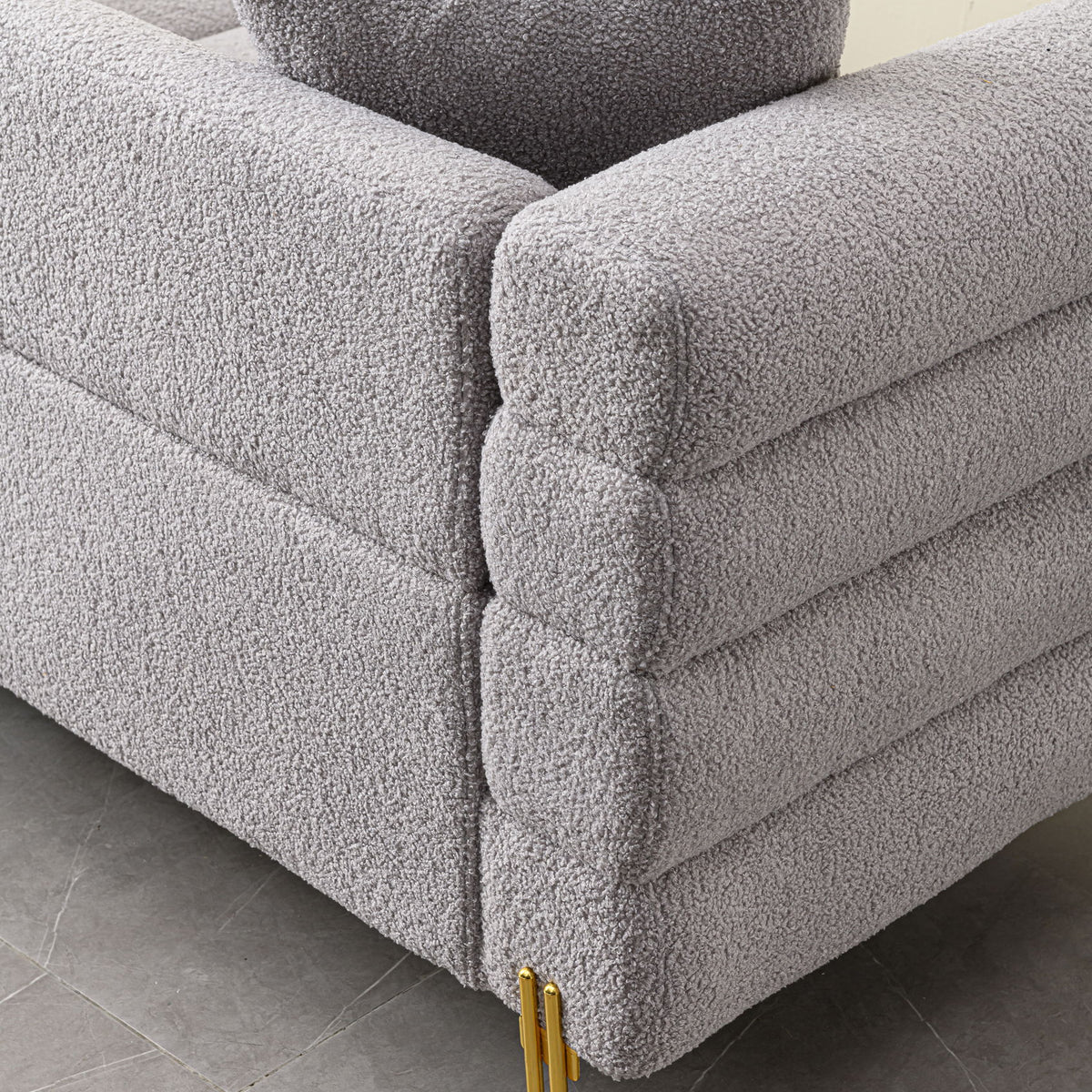 Modern Luxurious And Comfortable Upholstered Sofa