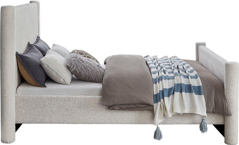 Elias - Boucle Bed