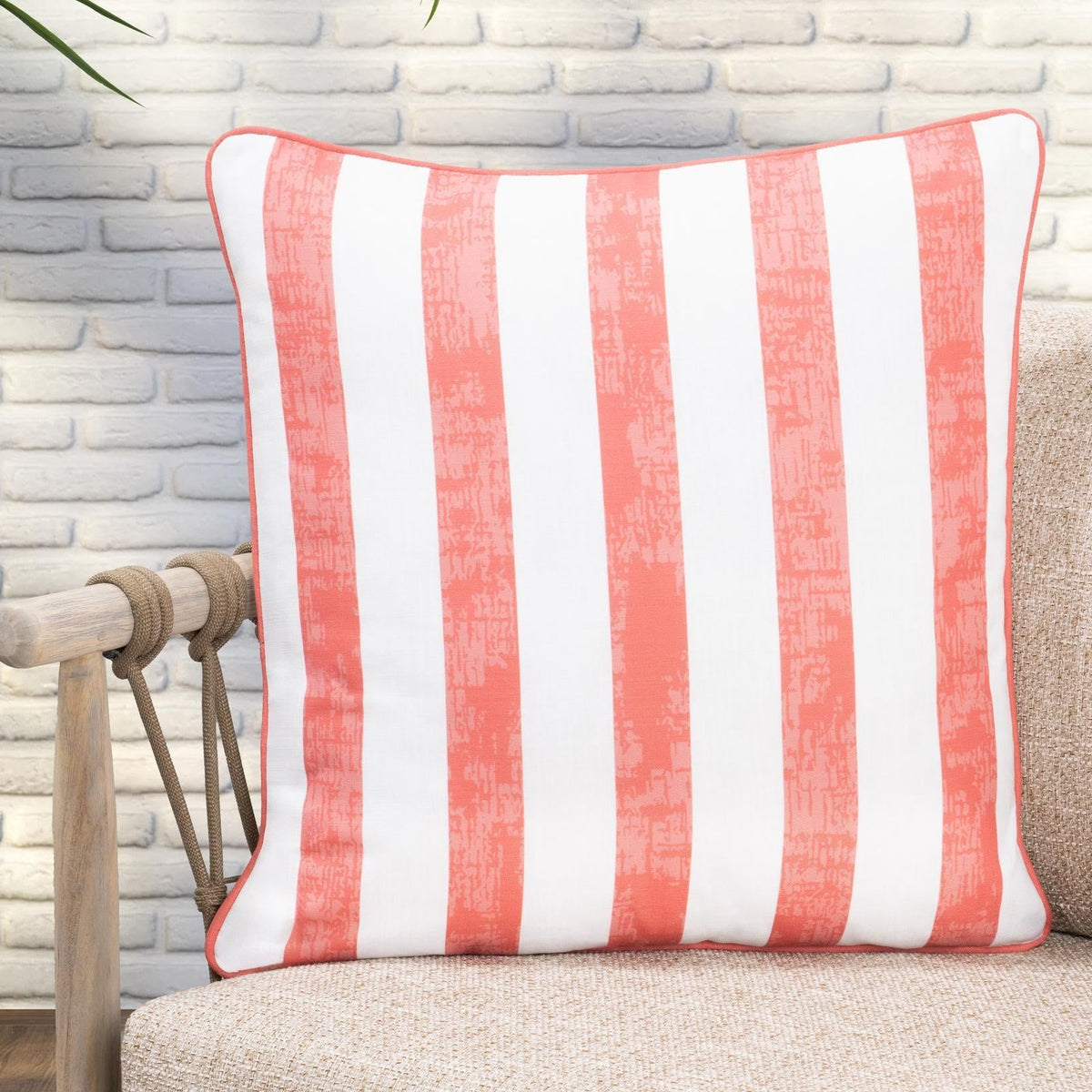 Milton - Pillow - Red