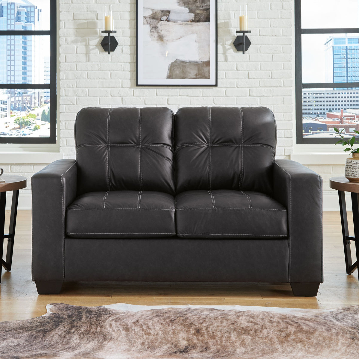 Barlin Mills - Loveseat
