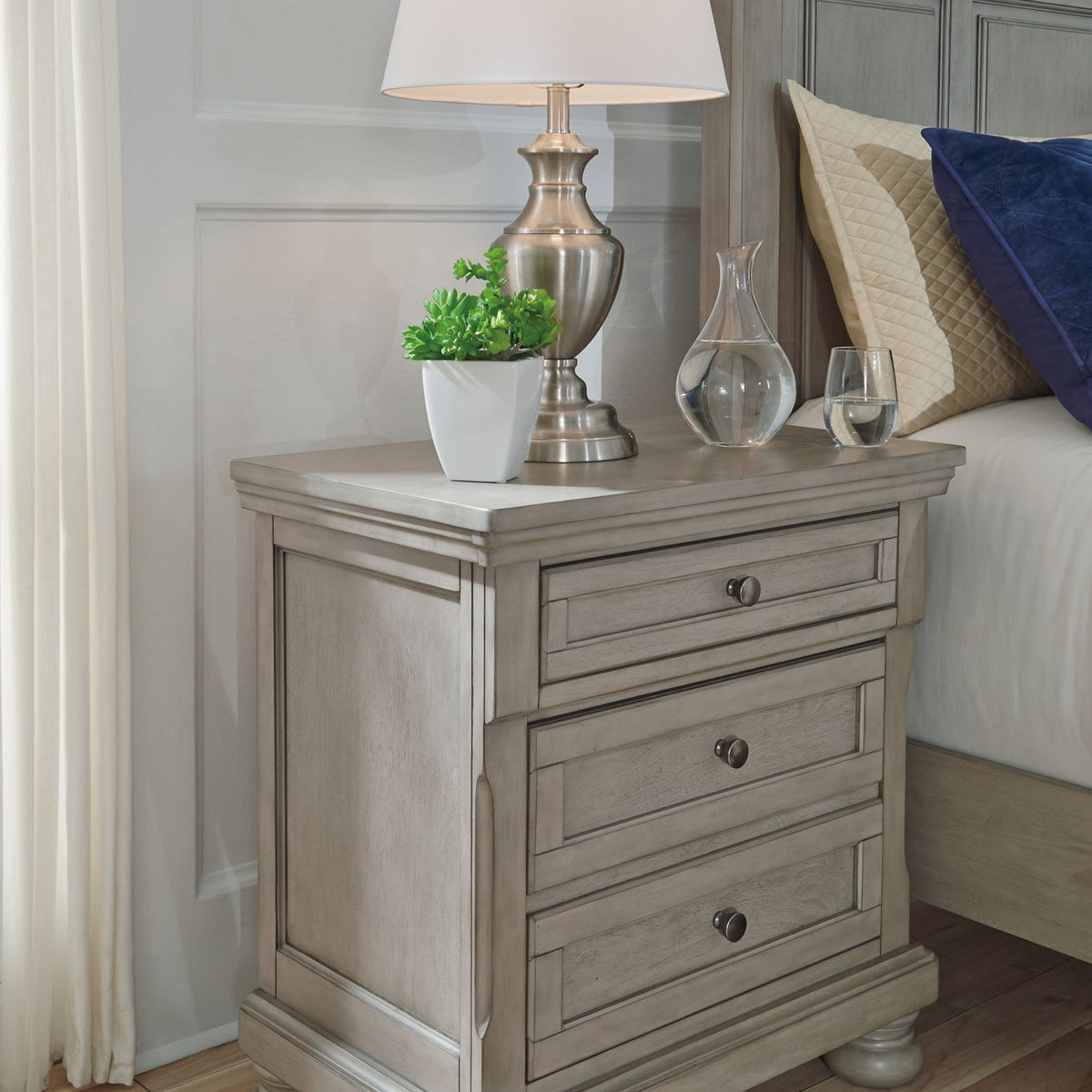Lettner - Nightstand