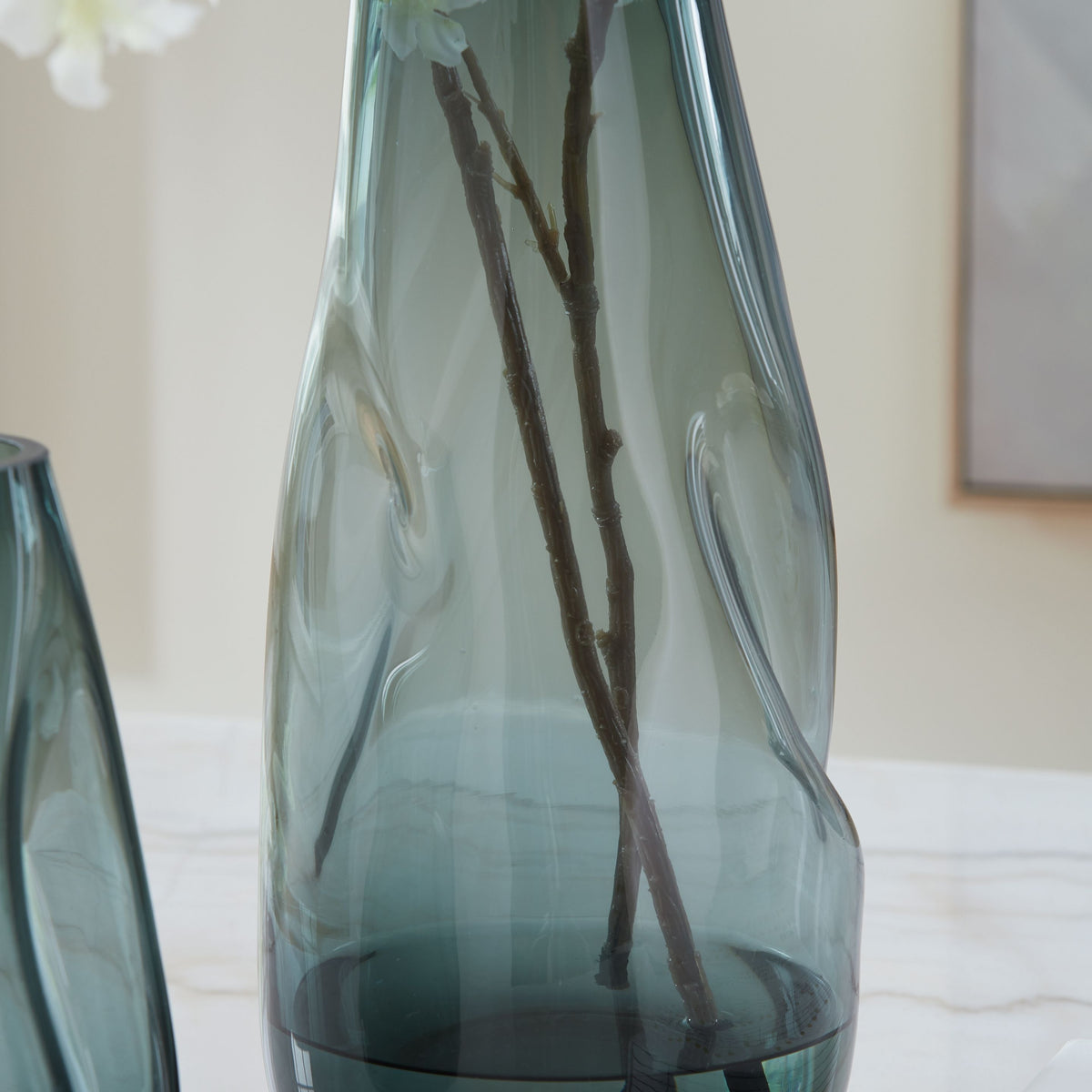 Beamund - Vase - 13"