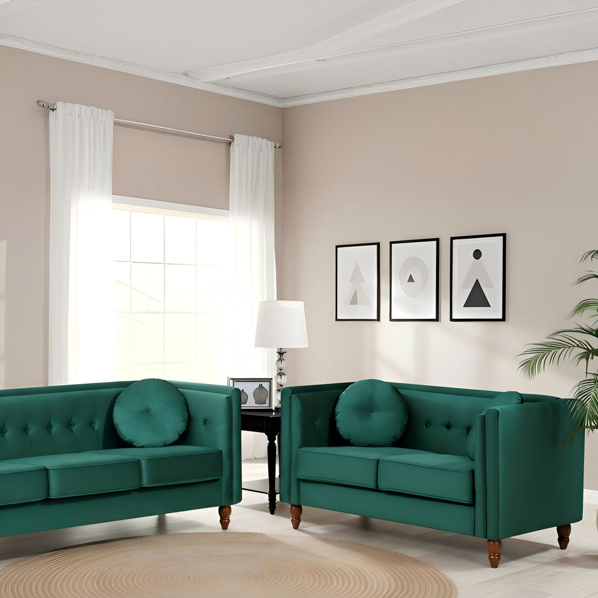 Dark green 2-seater velvet loveseat with tufted back and round accent pillows