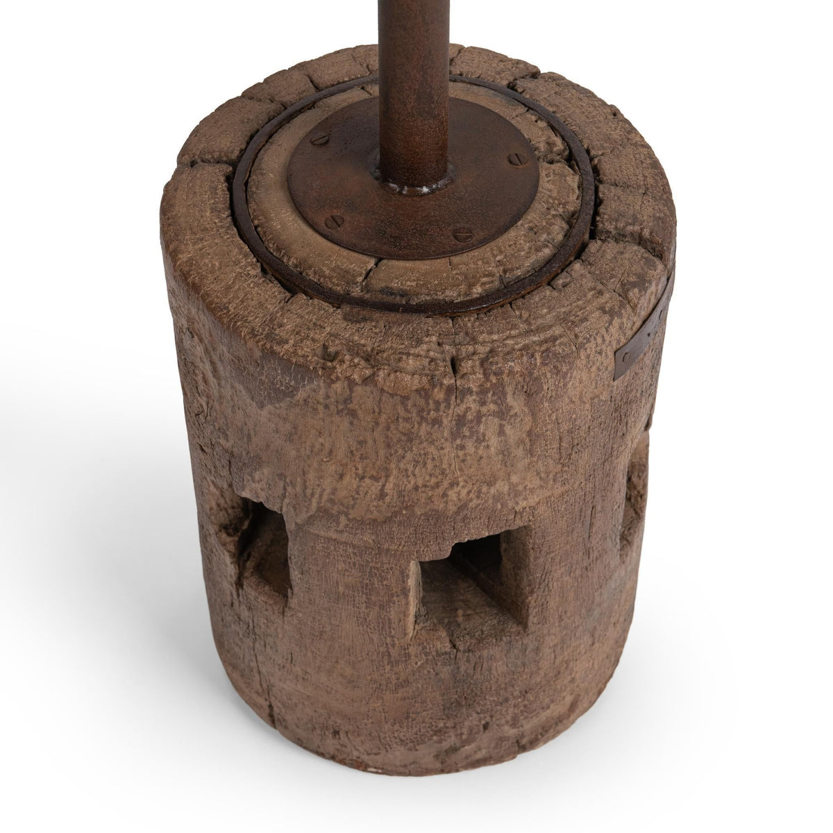 Amira - Large Round Accent Table - Dark Brown