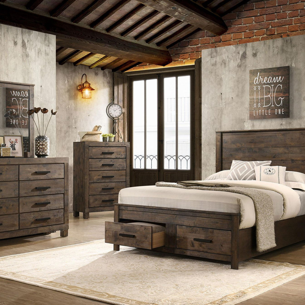 Woodmont 5-piece Eastern King Bedroom Set Golden Brown