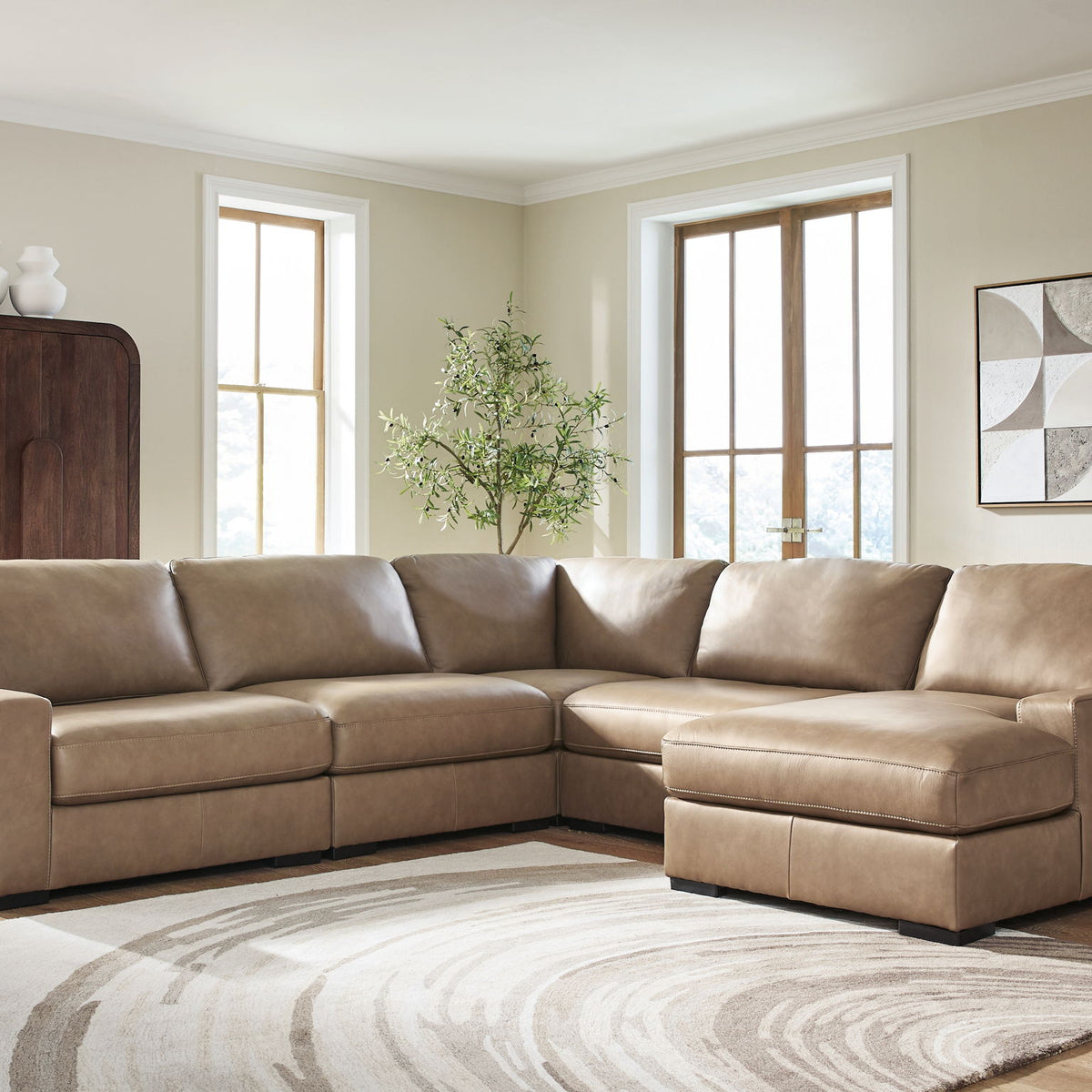 Veronella - 5 Piece Sectional