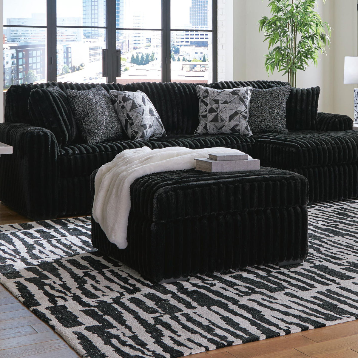 Midnight-Madness - Sectional