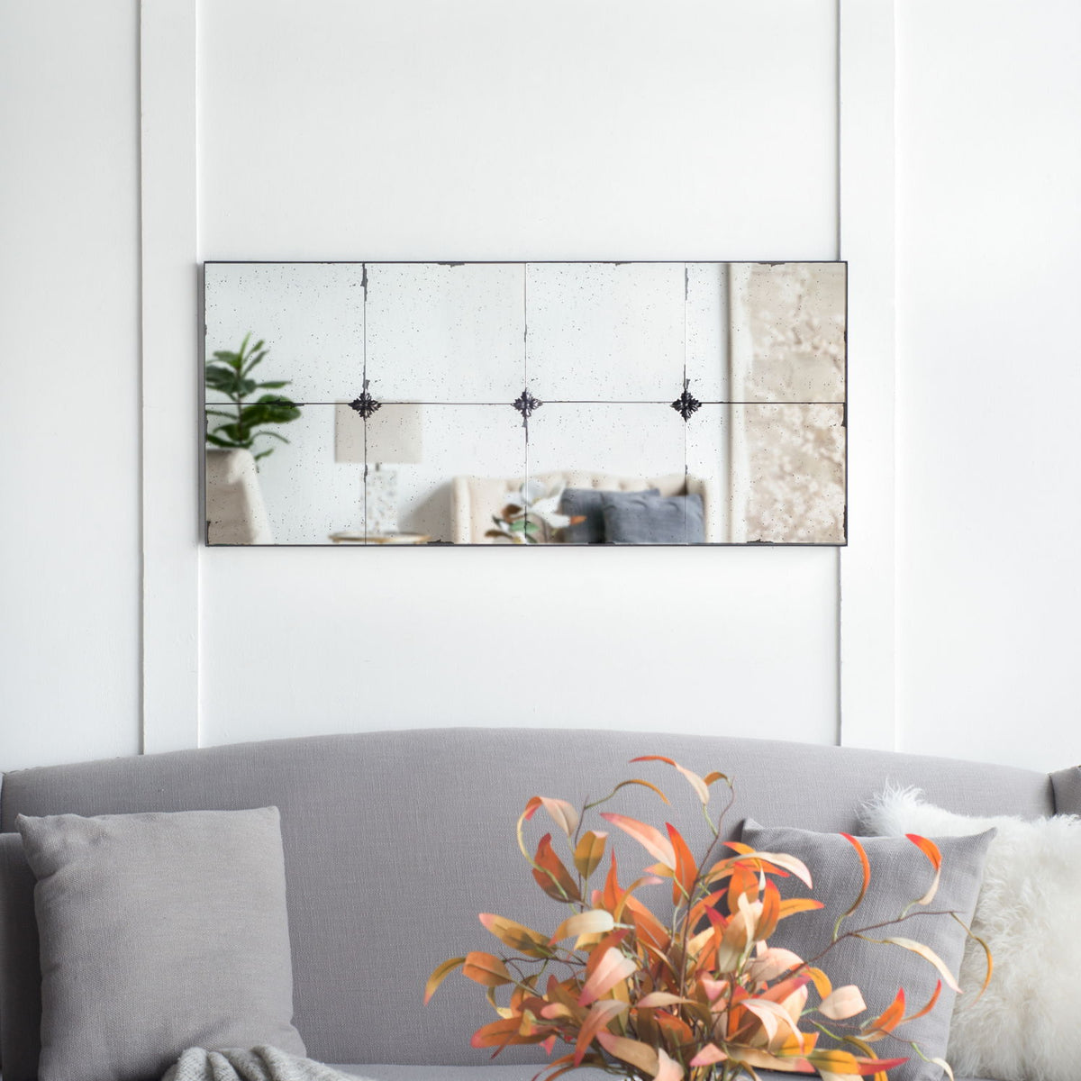 Traditional Decor Style Antique Glass Panel Mirror, Wall Mirror For Bathroom Entryway Console Lean Against Wall