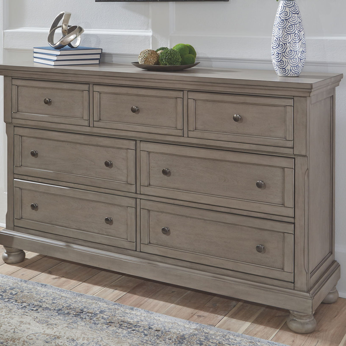 Lettner - Dresser, Mirror