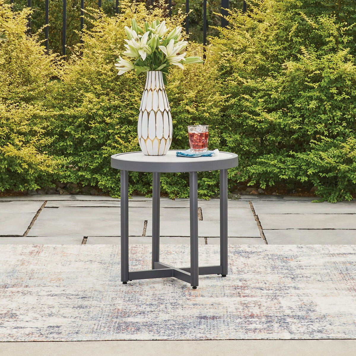 Ocean Beach - Round Table