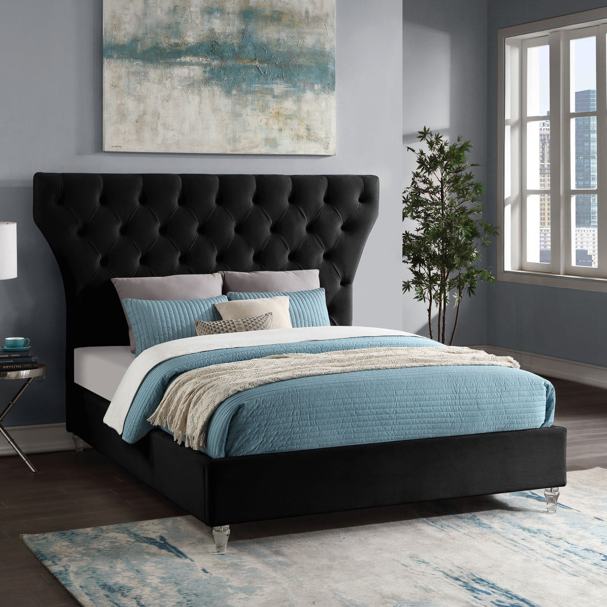 Kira - Bed