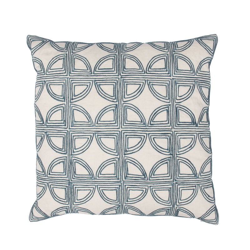Villa Classics - Elea 22" x 22" Pillow