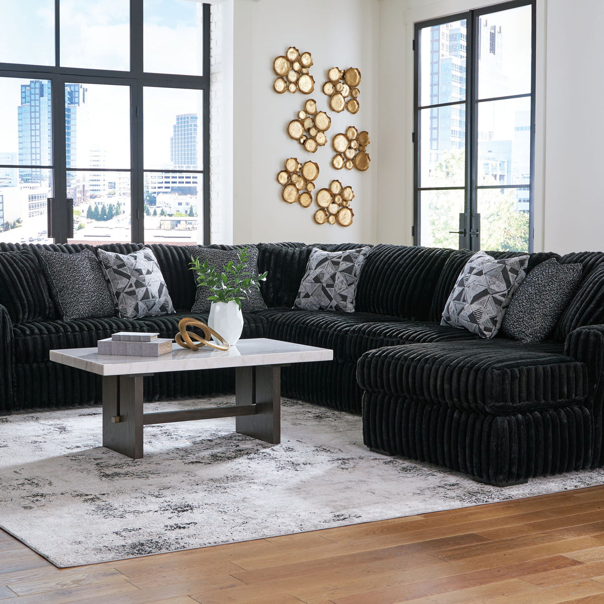 Midnight-Madness - 4 Piece Sectional
