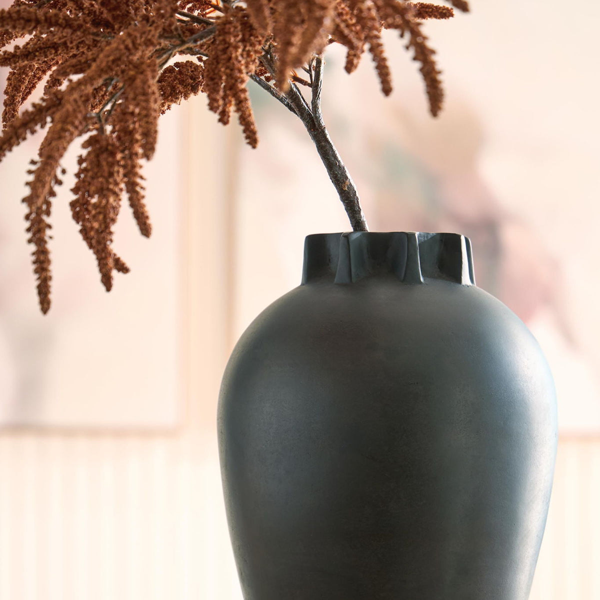 Kaslett - Vase - Antique Black