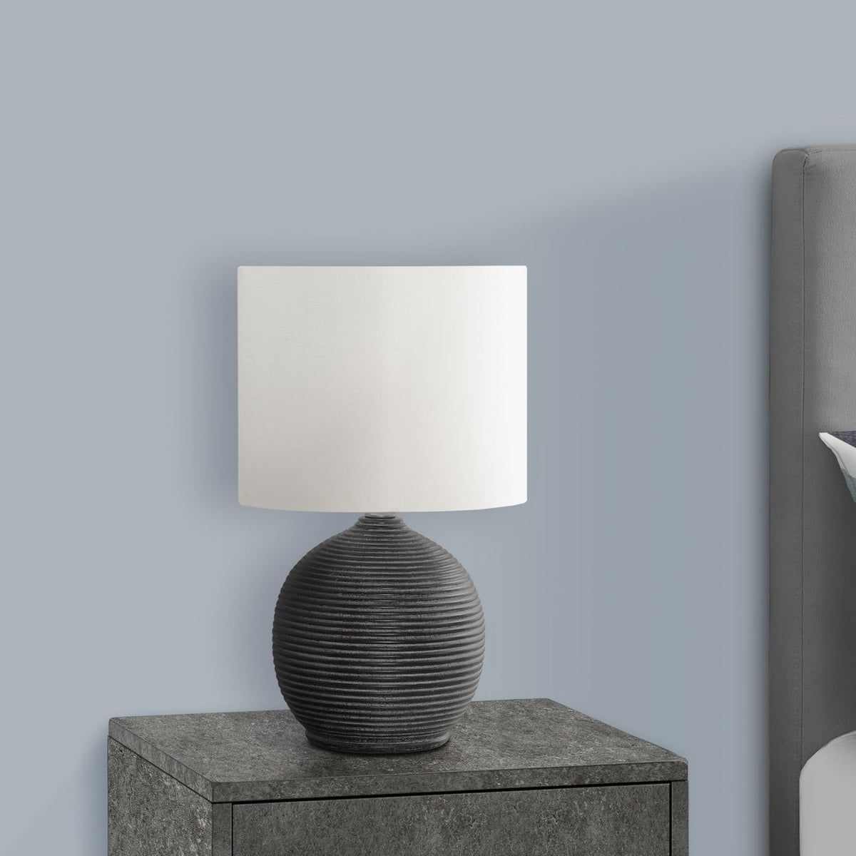 Lighting, Resin, Contemporary - Black