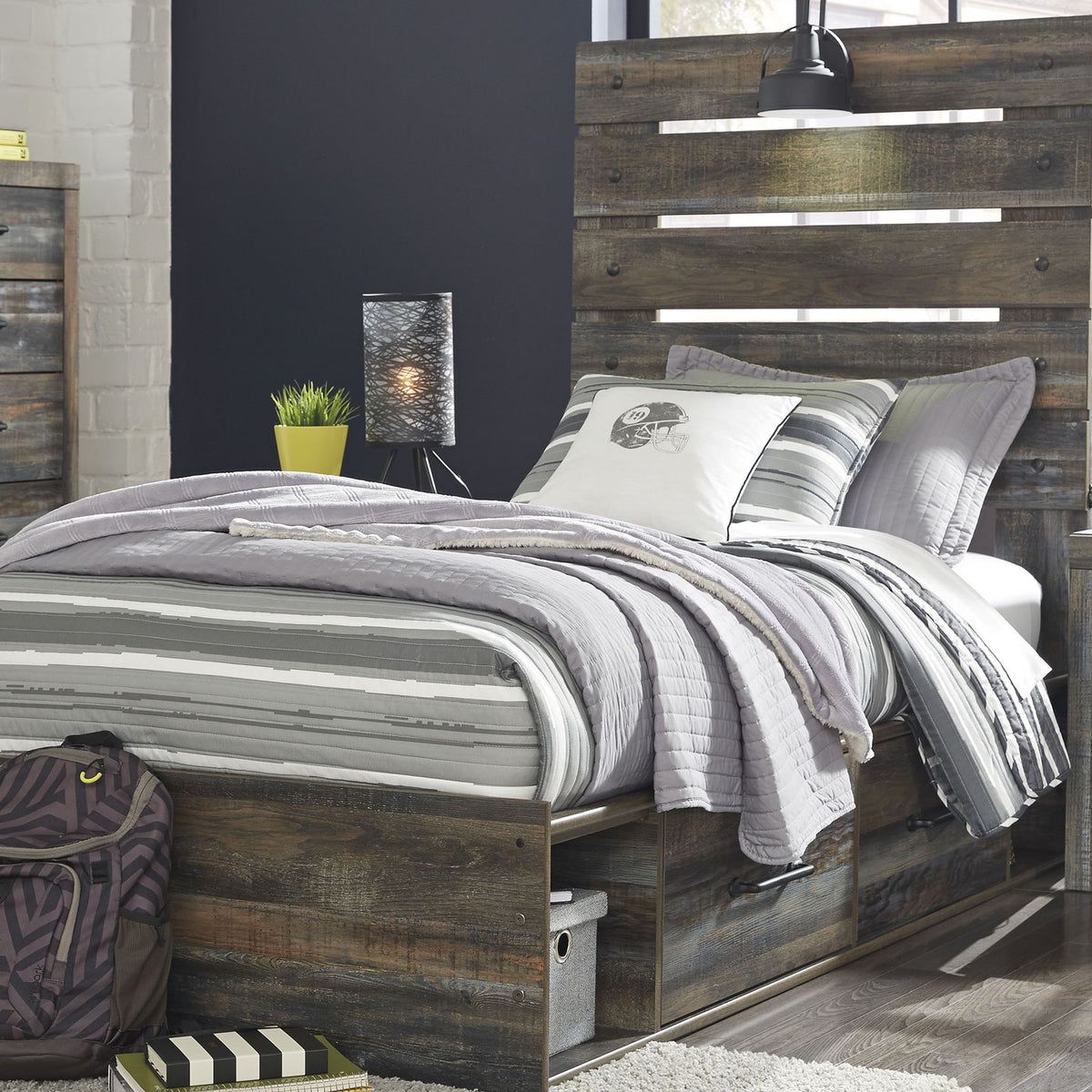 Drystan - Youth Panel Bedroom Set