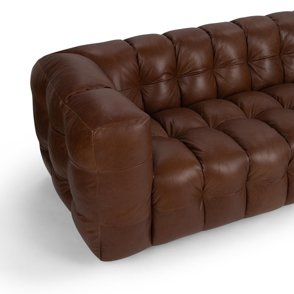Halston - Sofa - Chestnut Elite
