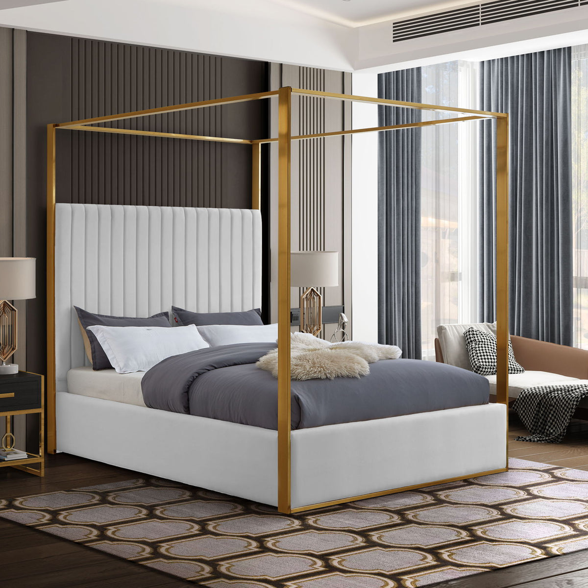 Jones - Bed