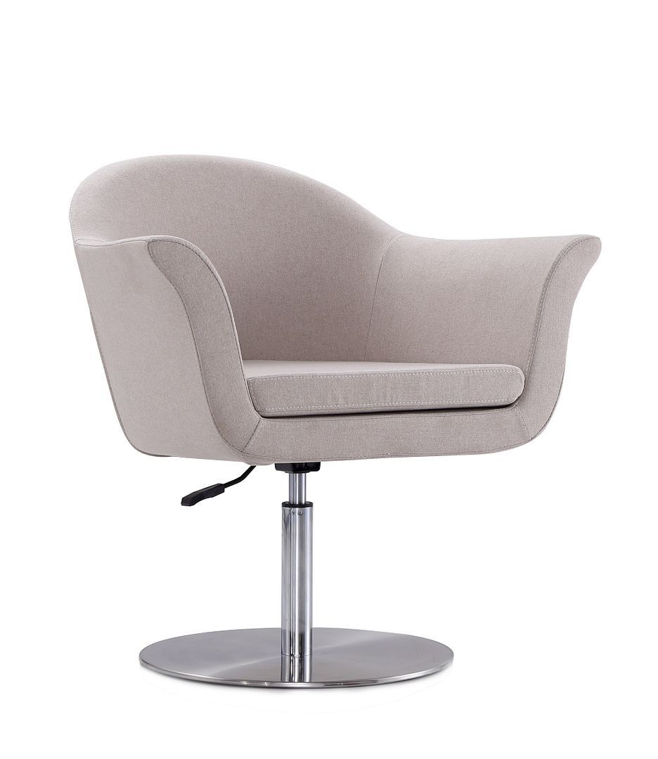 Manhattan Voyager - Swivel Lounge Chair