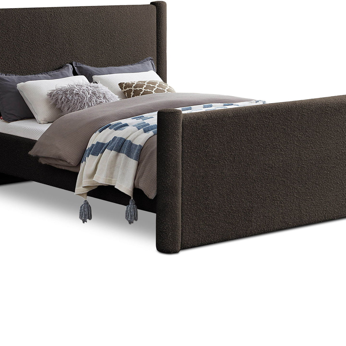 Elias - Boucle Bed