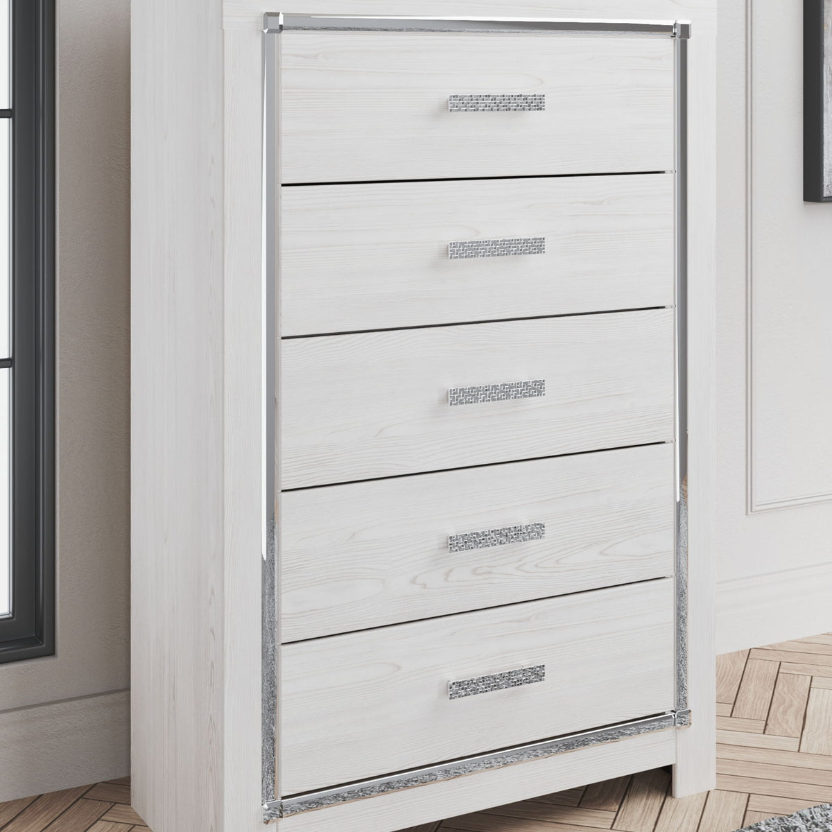 Altyra - Five Drawer Chest - White