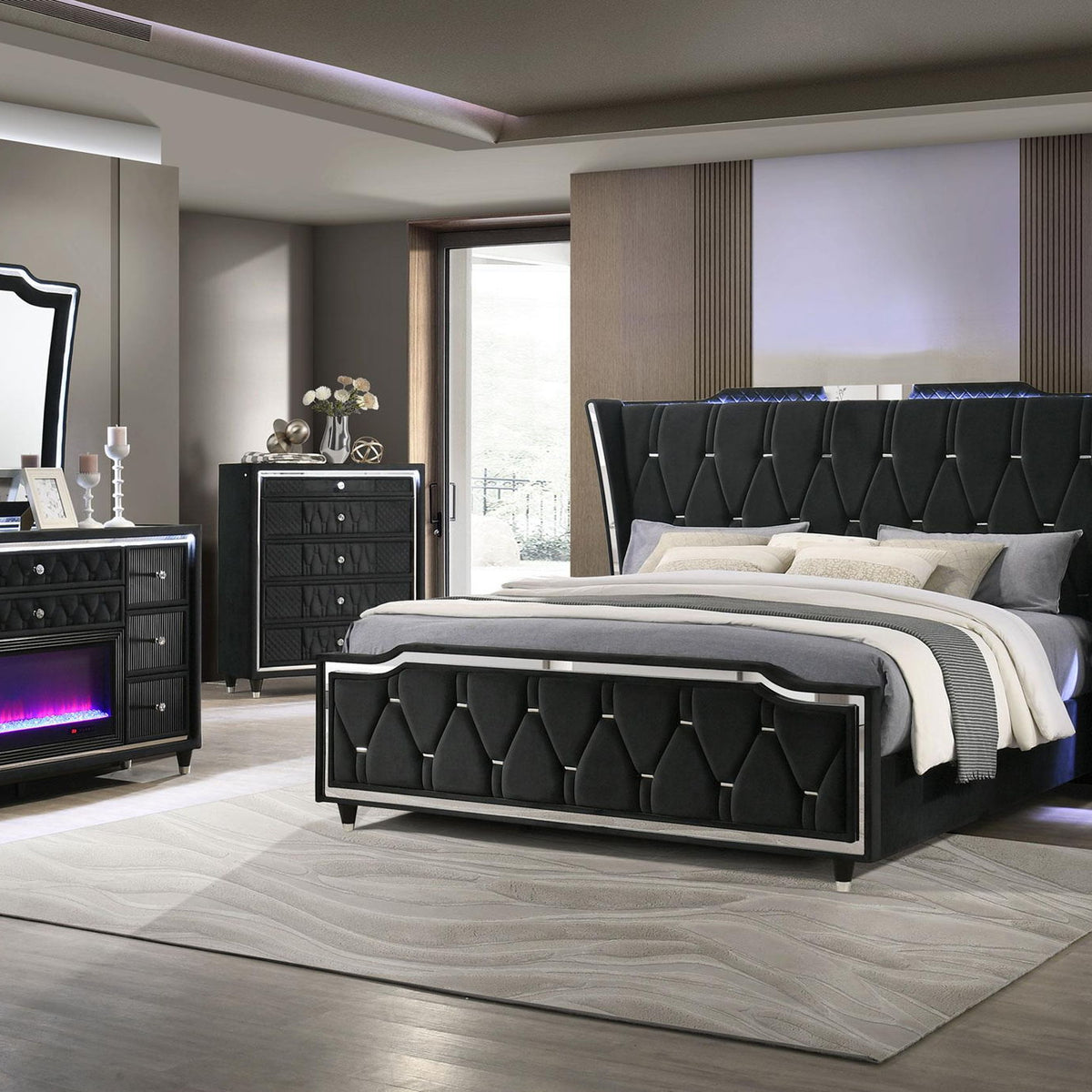 Lorient 5-piece Eastern King Bedroom Set Black