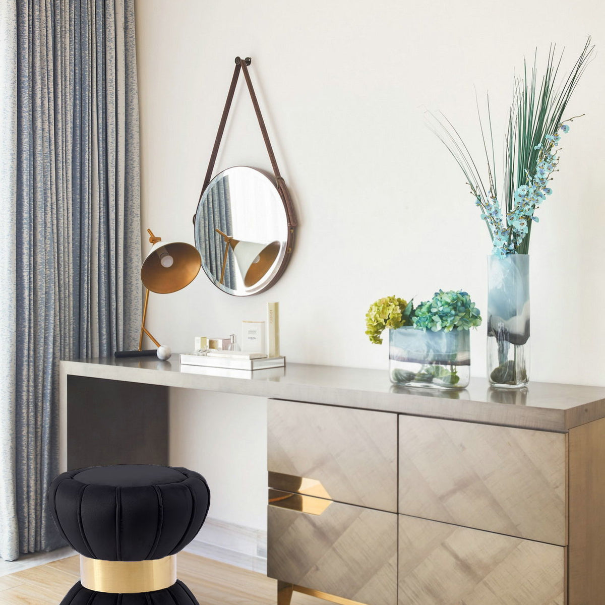 Vino - Stool Ottoman