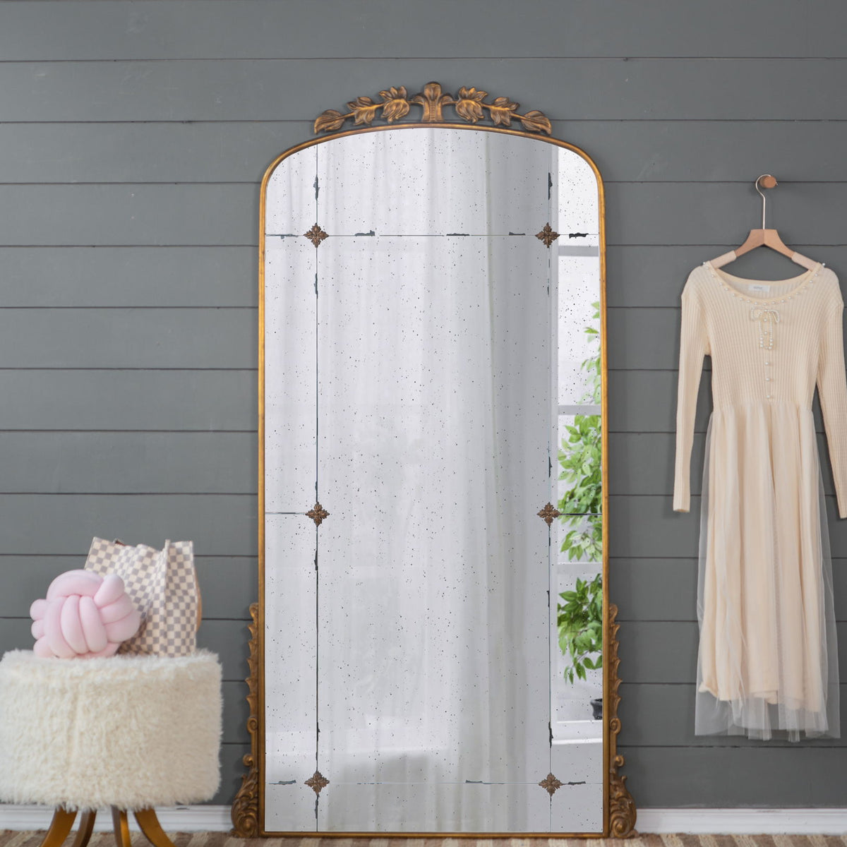 Lavish - Full Length Mirror, AntiqueMetal Floor Mirror For Living Room, Bedroom - Gold
