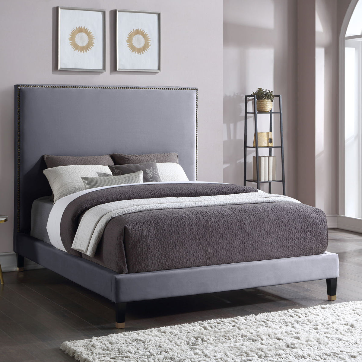 Harlie - Bed