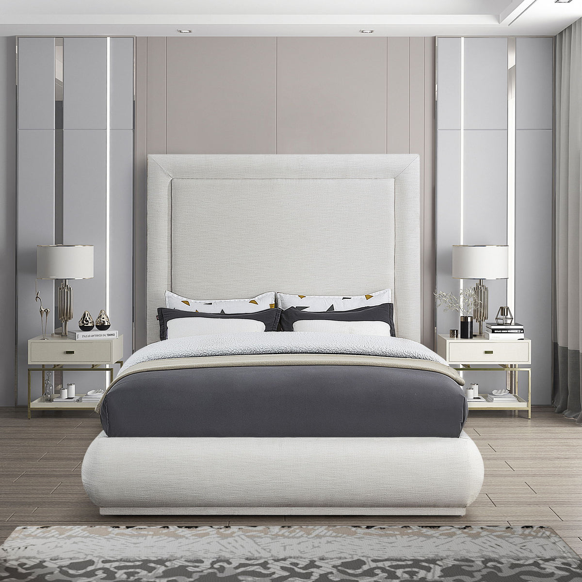 Brooke - Bed