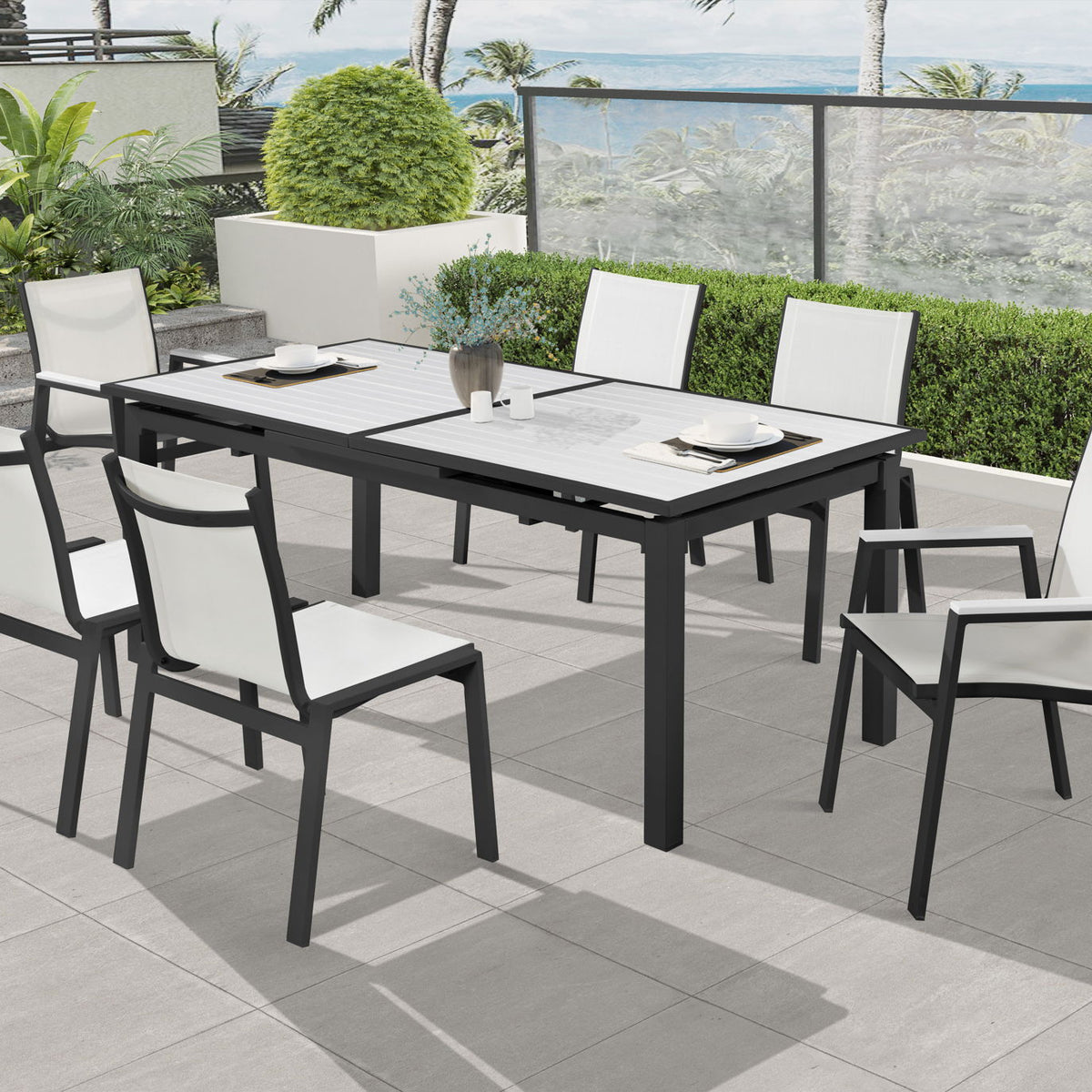 Nizuc - Outdoor Patio Extendable Dining Table