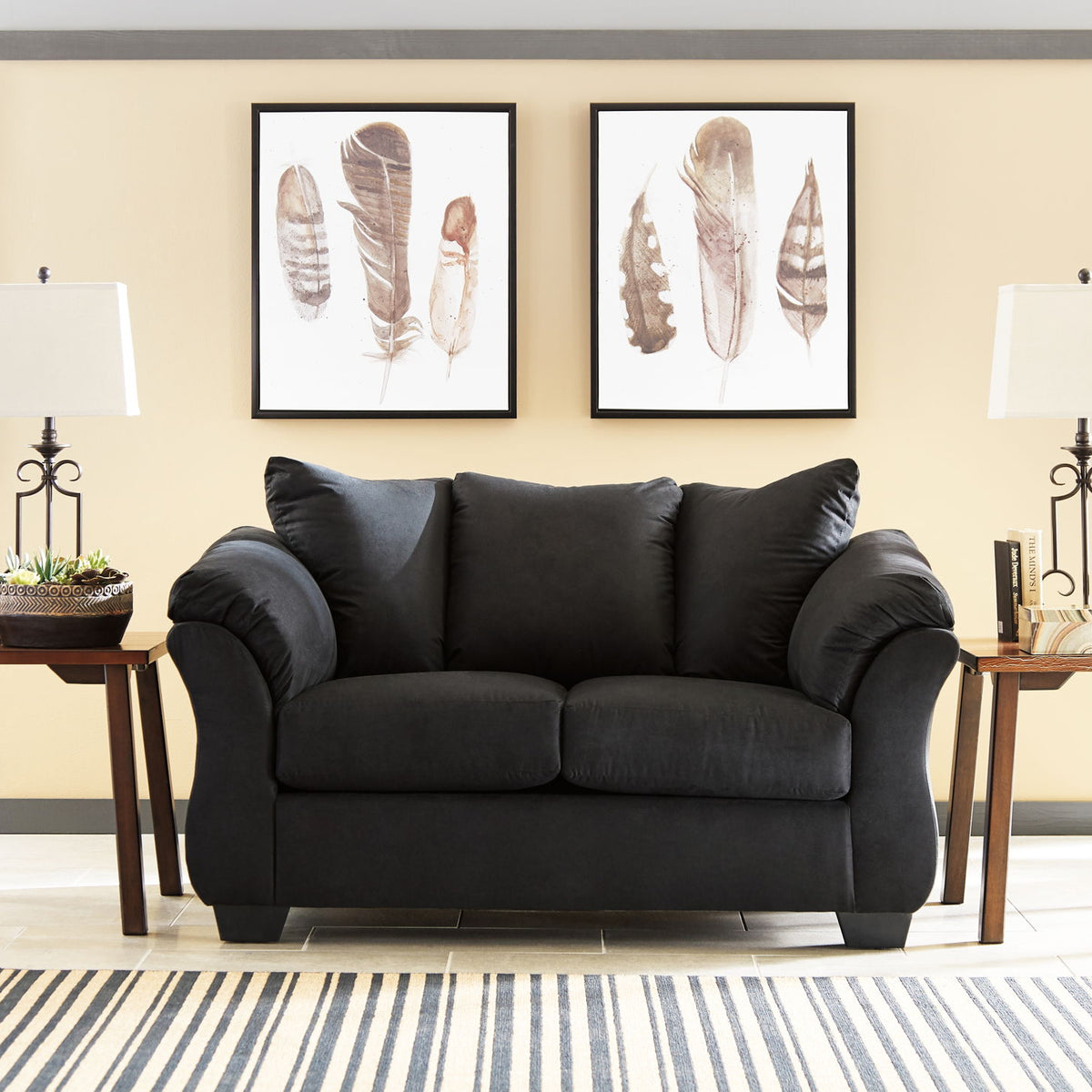 Darcy - Stationary Loveseat
