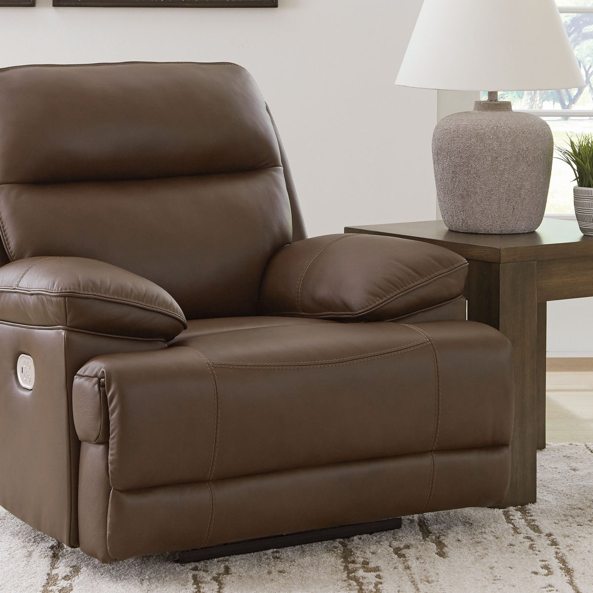 Vonryan - Tobacco - Power Recliner / Adj Headrest