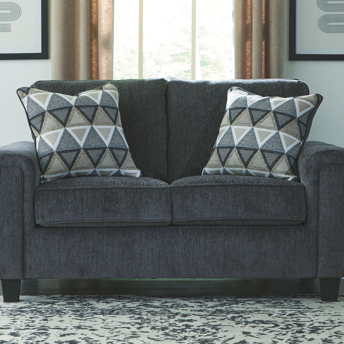 Abinger - Loveseat