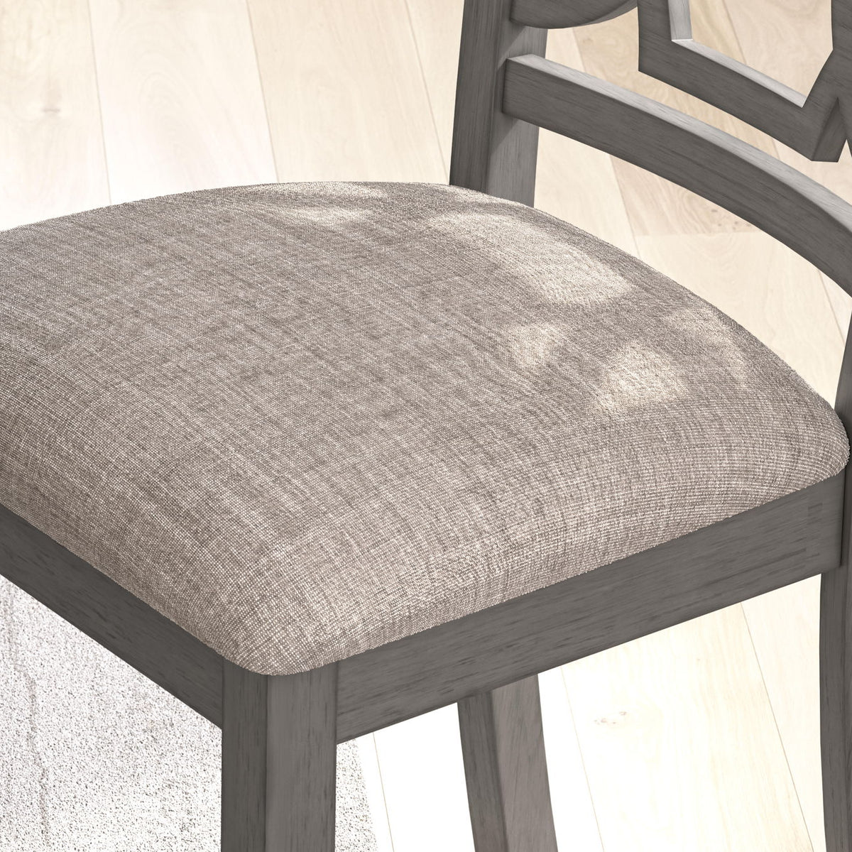 Wrenning - Dining Room Table Set (Set of 6) - Gray