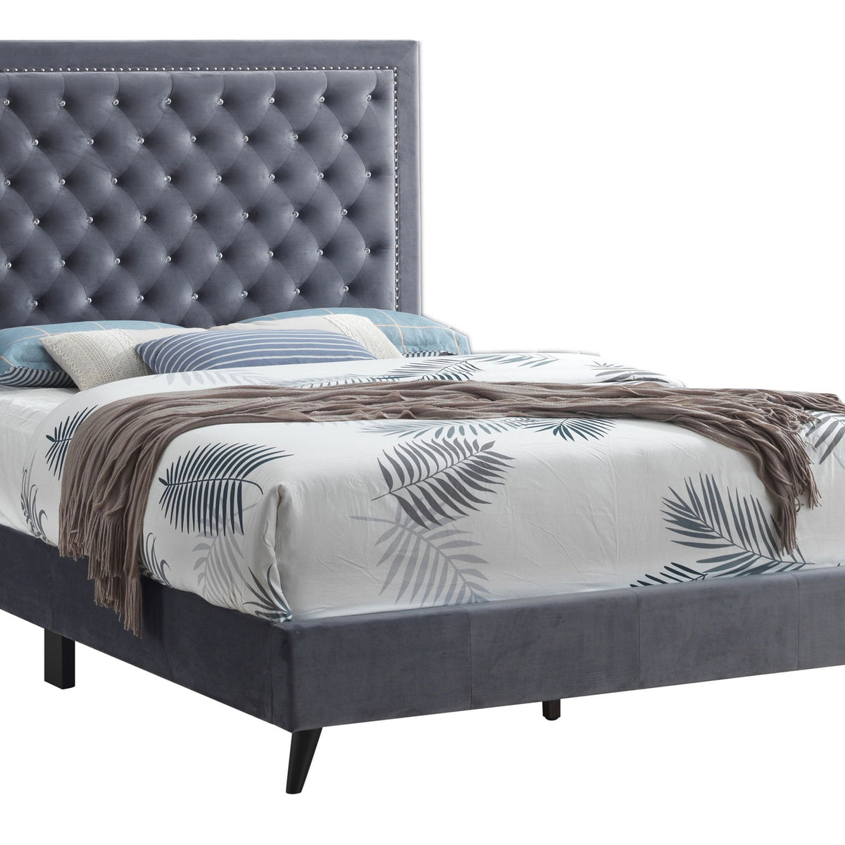 Classic Design Bed Elegant Glamour