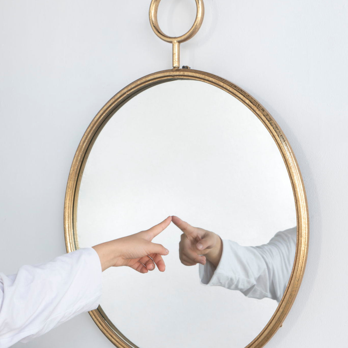 Circle Wall Mirror With Iron Frame, Accent Mirror For Living Room