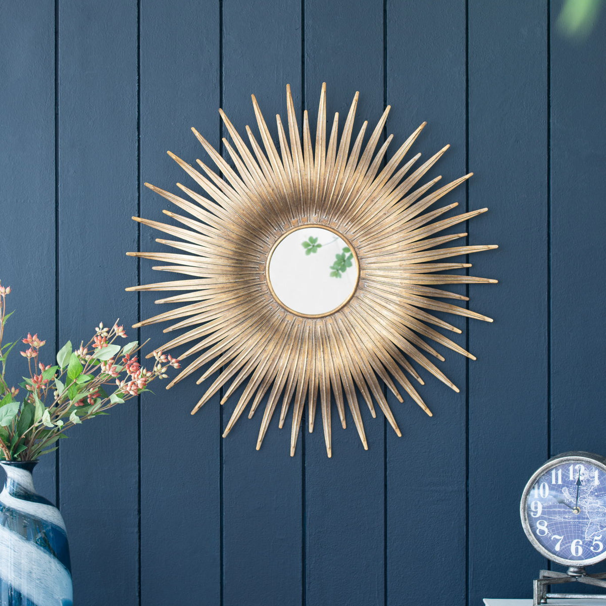 Retro DesignSunburst Metal Wall Mirror Decorative Mirror For A Bedroom Dressing Room, Hallway Or Living Space - Gold