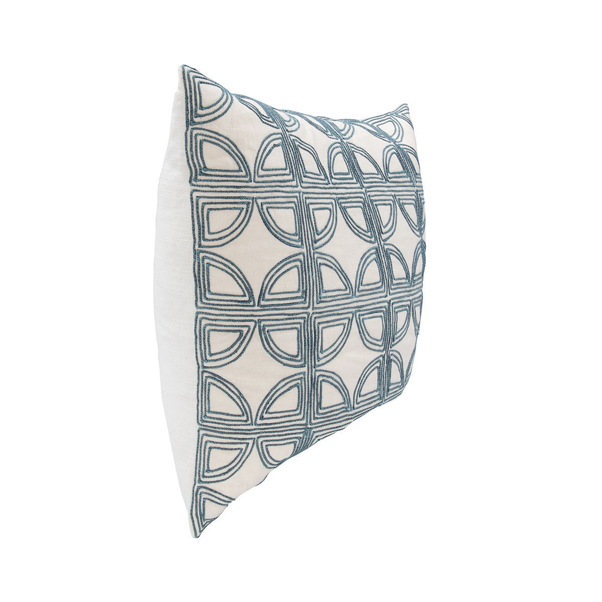 Villa Classics - Elea Pillow 22' x 22' - Ivory/Navy