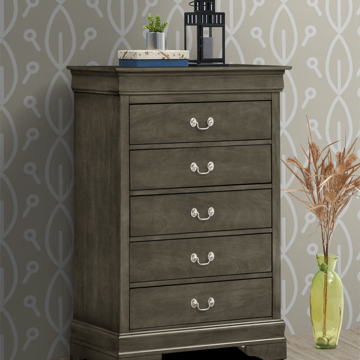Traditional Style Storage Chest Elegant