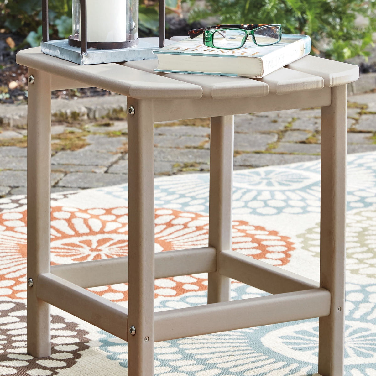 Sundown Treasure - Outdoor End Table