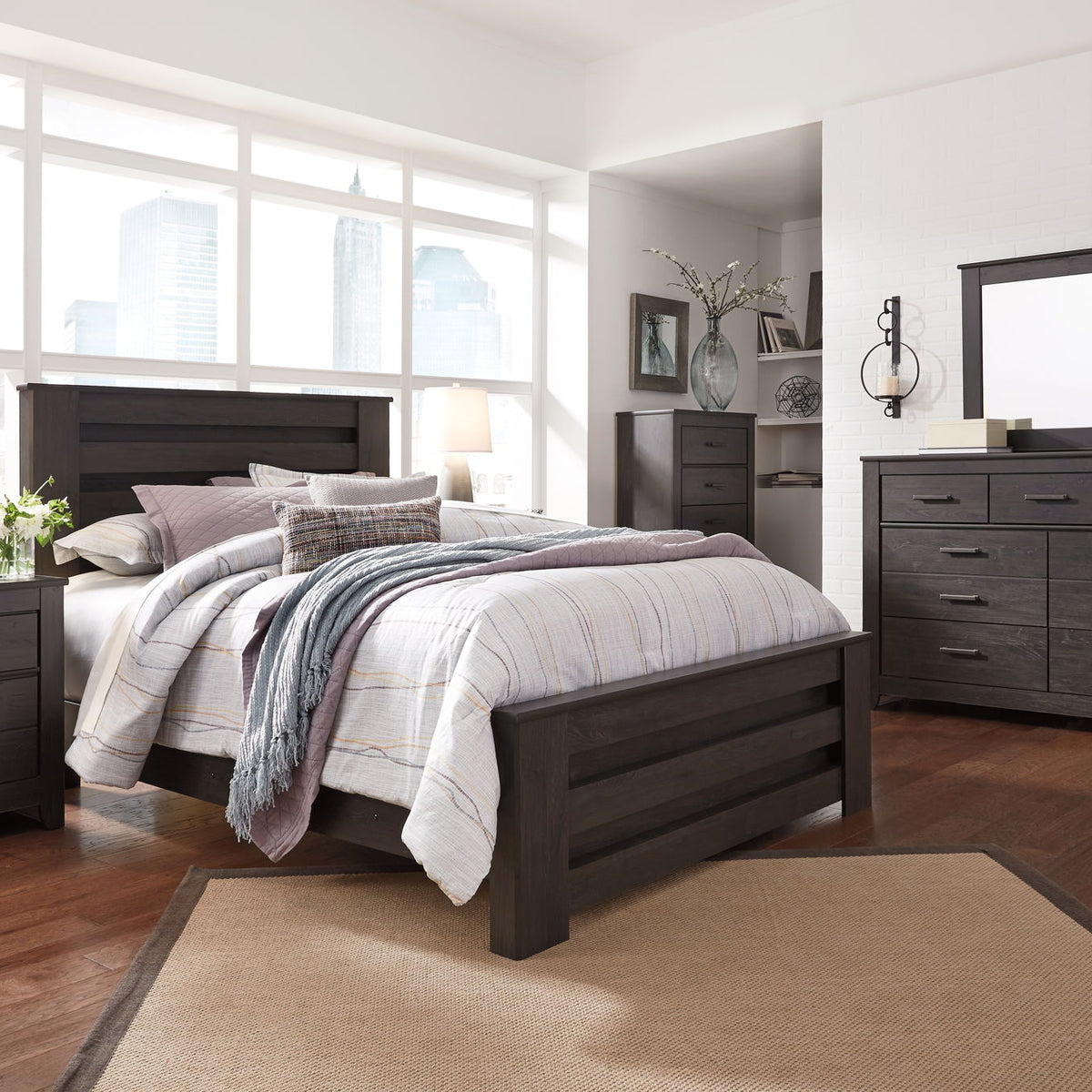 Brinxton - Five Drawer Chest - Charcoal