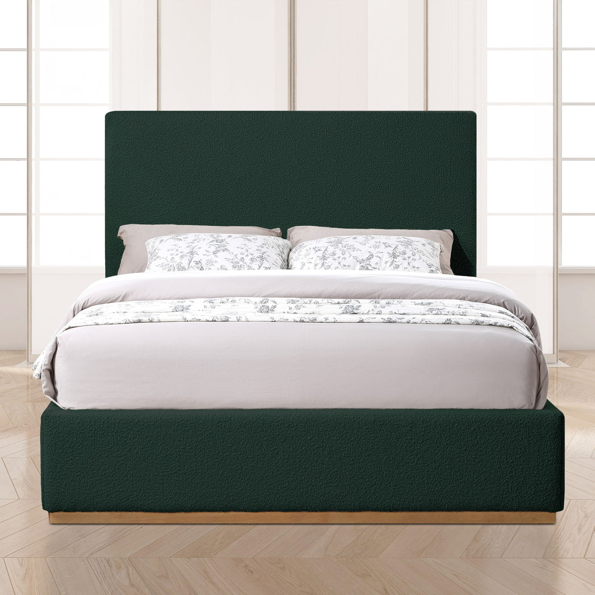 Monaco - Bed