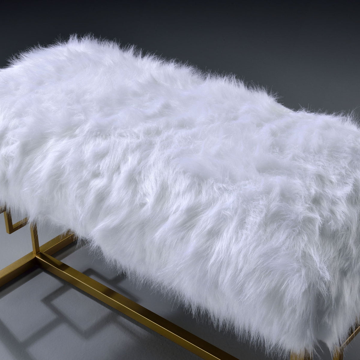 Bagley II - Bench Faux Fur - White / Gold