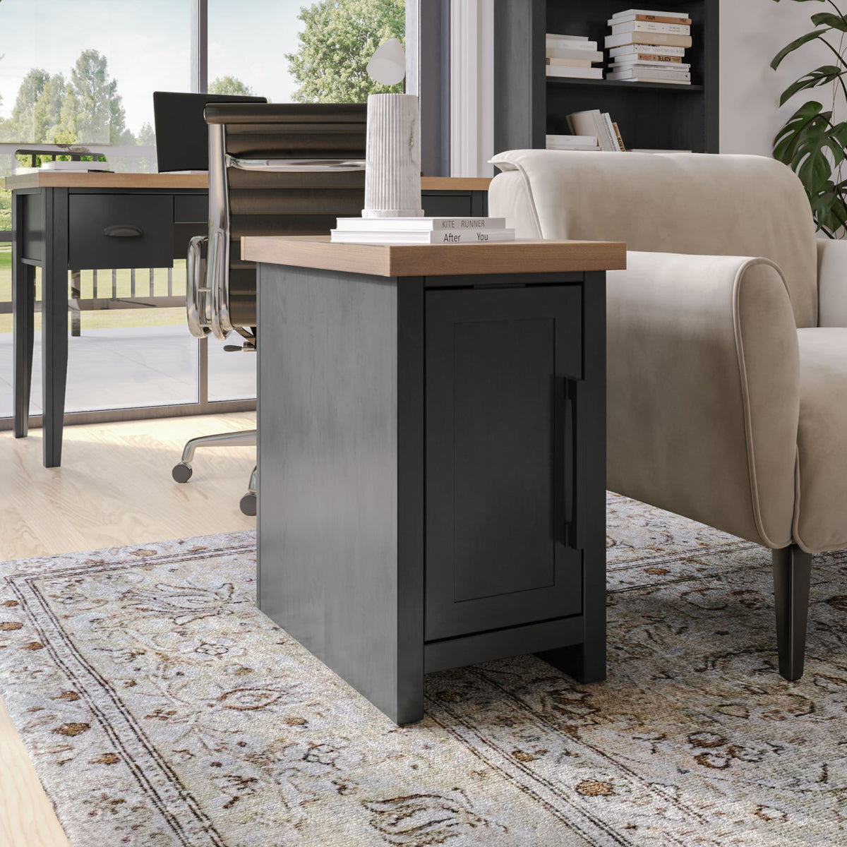 Essex - Chairside Table - Black, Whiskey