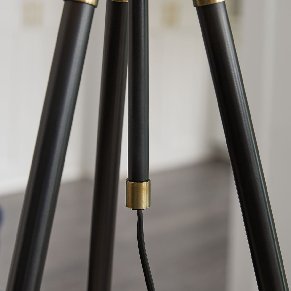 Cashner - Black / Gold Finish - Metal Floor Lamp