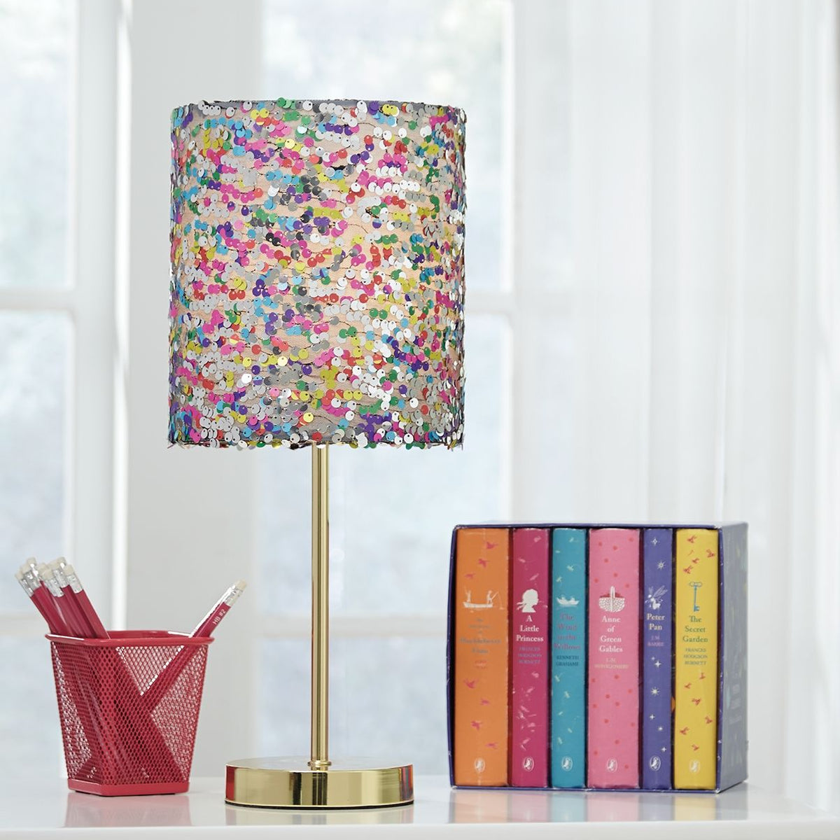 Maddy - Metal Table Lamp  - Purple