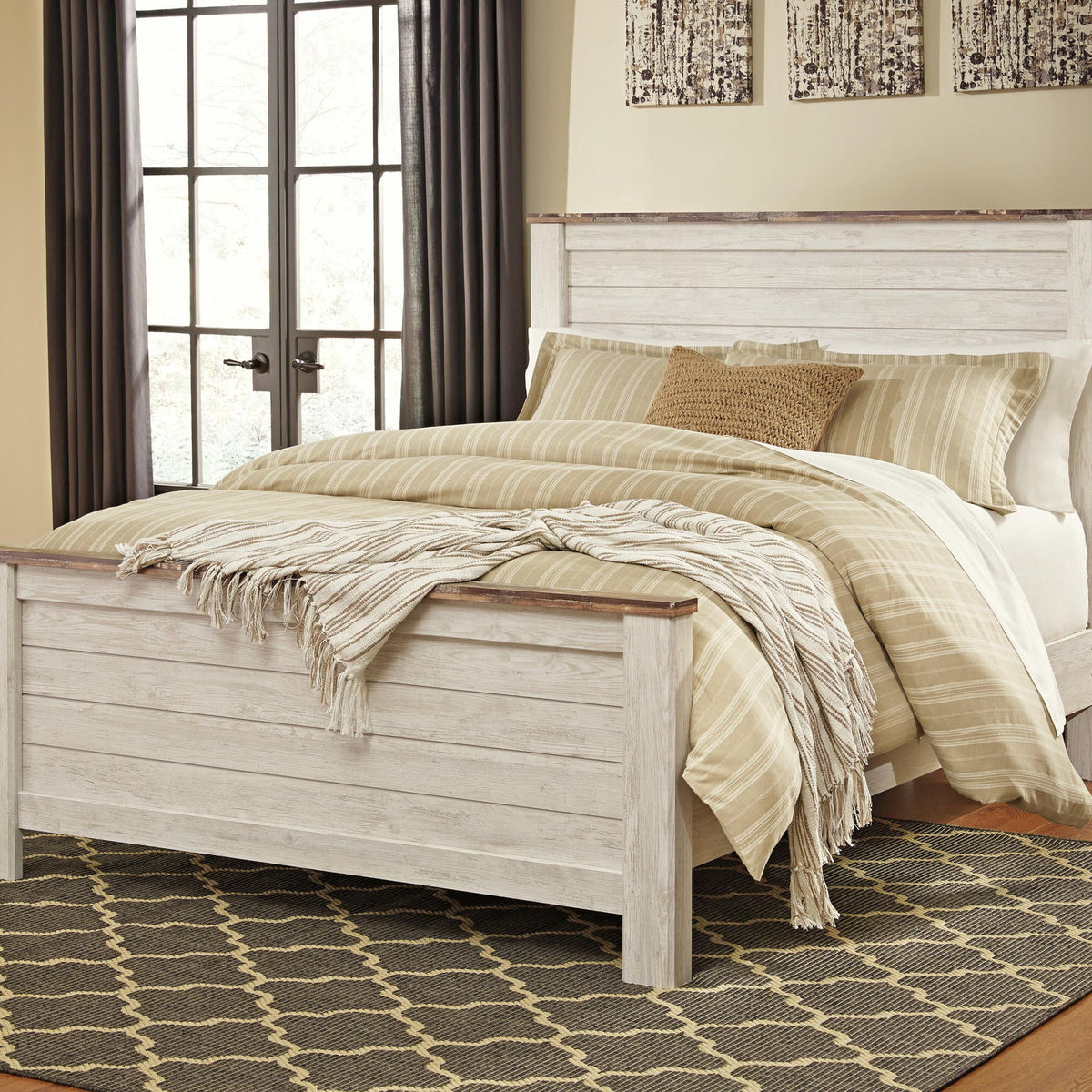 Willowton - Panel Bed
