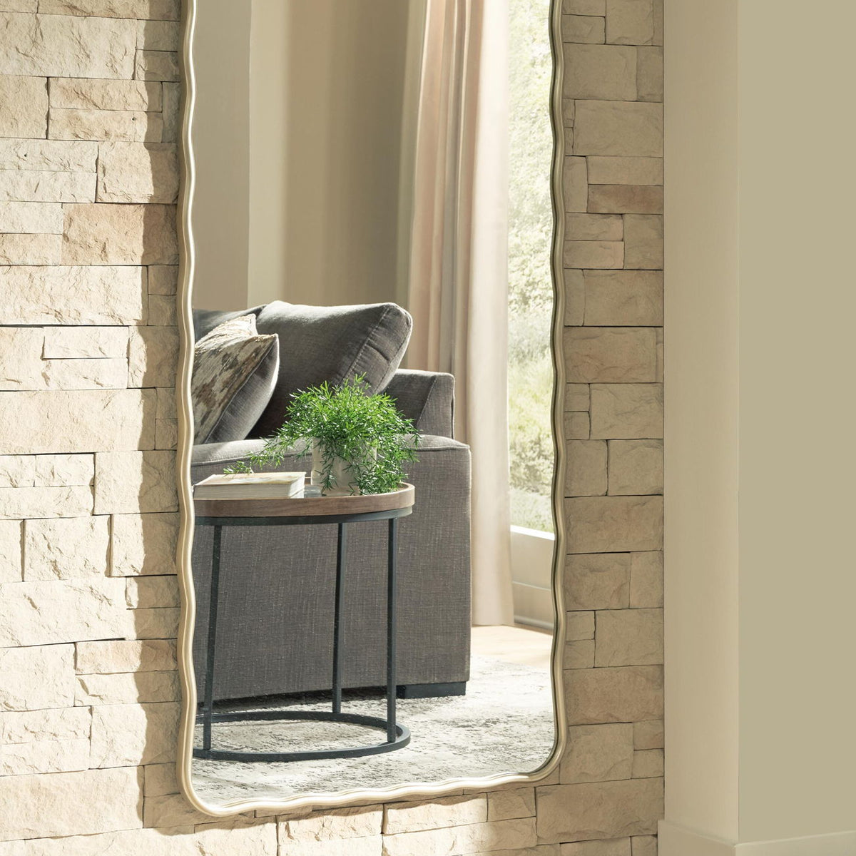 Brenthill accent mirror in gold wavy frame with rounded corners, wall-mounted